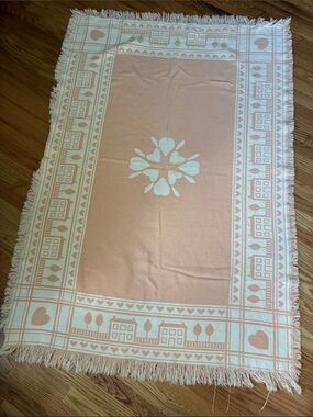 VTG Pink and White House and Hearts Throw Blanket
